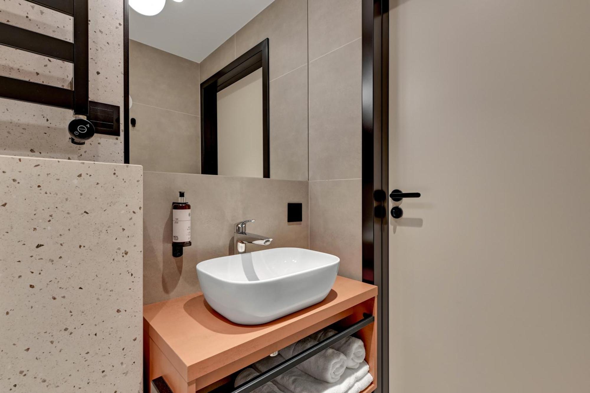 Hotel Milo Gdansk Airport Extérieur photo