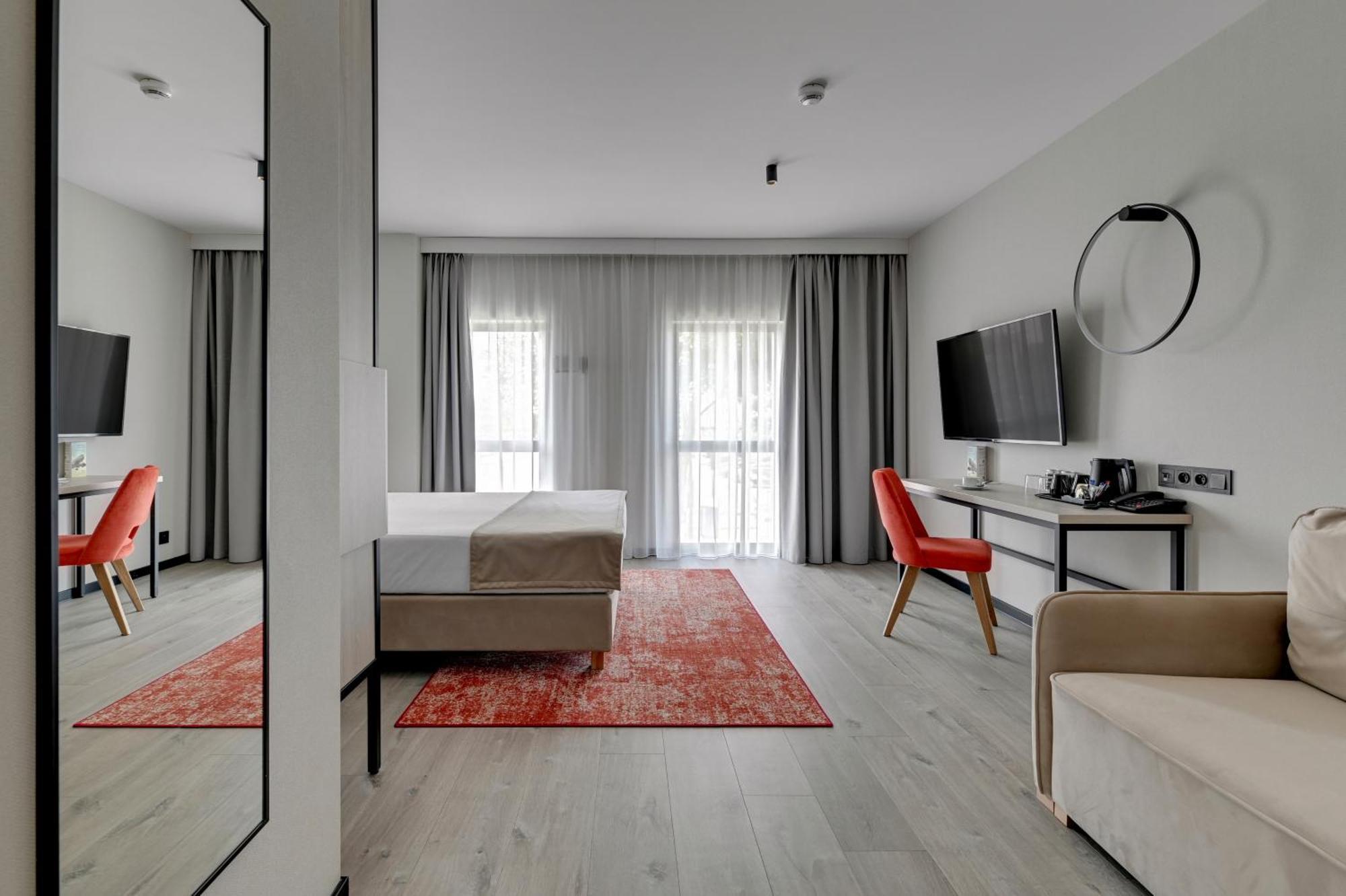 Hotel Milo Gdansk Airport Extérieur photo